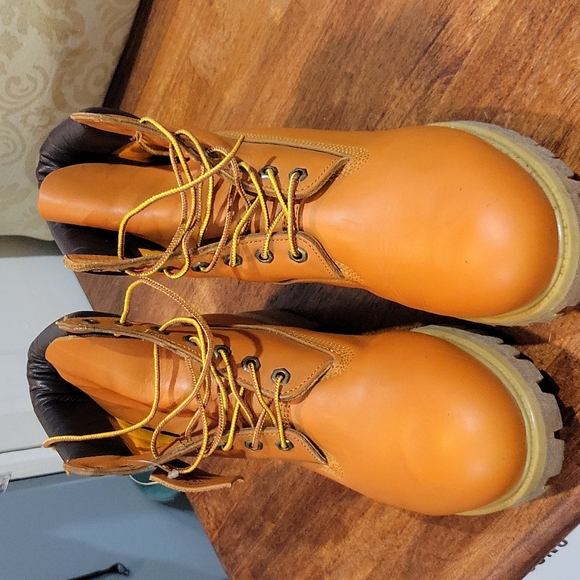 Timberland men boots  brownish orange color - Picture 2 of 8